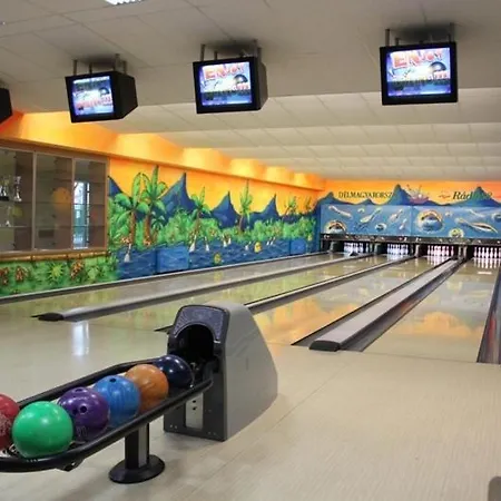 Мотель Teke Bowling Centrum Es Sport Panzio Сегед