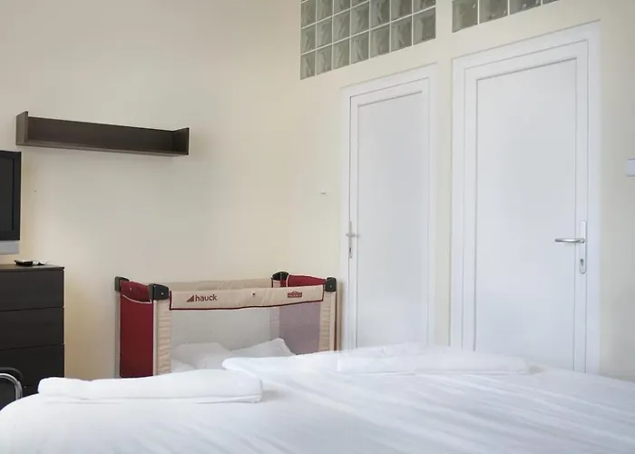 Motell Teke Bowling Centrum Es Sport Panzio