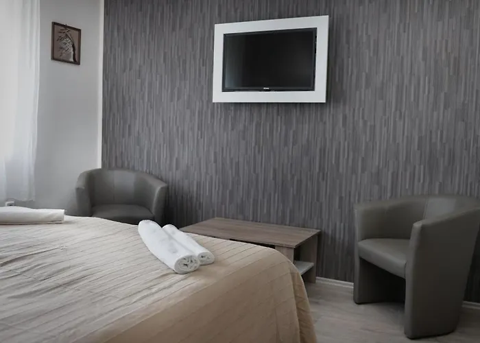 Teke Bowling Centrum Es Sport Panzio